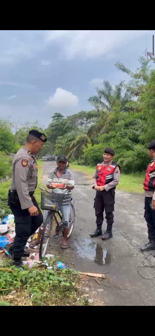 Polres Asahan Gelar Patroli dan Jumat Berkah untuk Membantu Masyarakat yang Membutuhkan